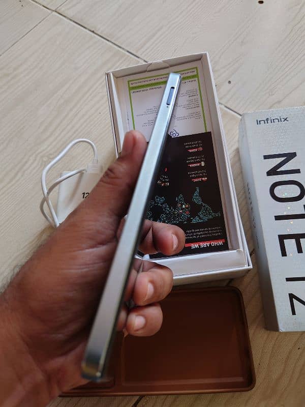 Infinix Note 12 VIP 120 watt Super fast Charging 120Hz Amoled Display 4