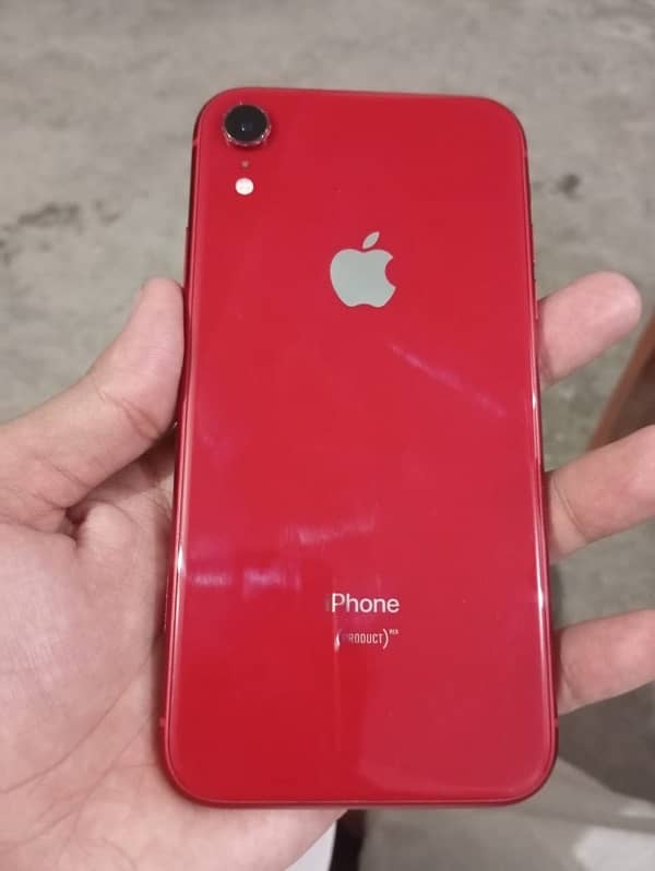 iPhone XR 1