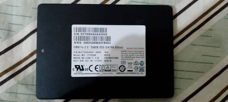 SSD 128 gb Samsung branded 96% health 2