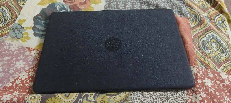 hp i3 11th generation good condition 10/10 4