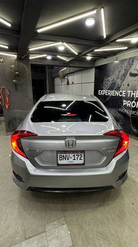 Honda Civic VTi Oriel Prosmatec 2018 15