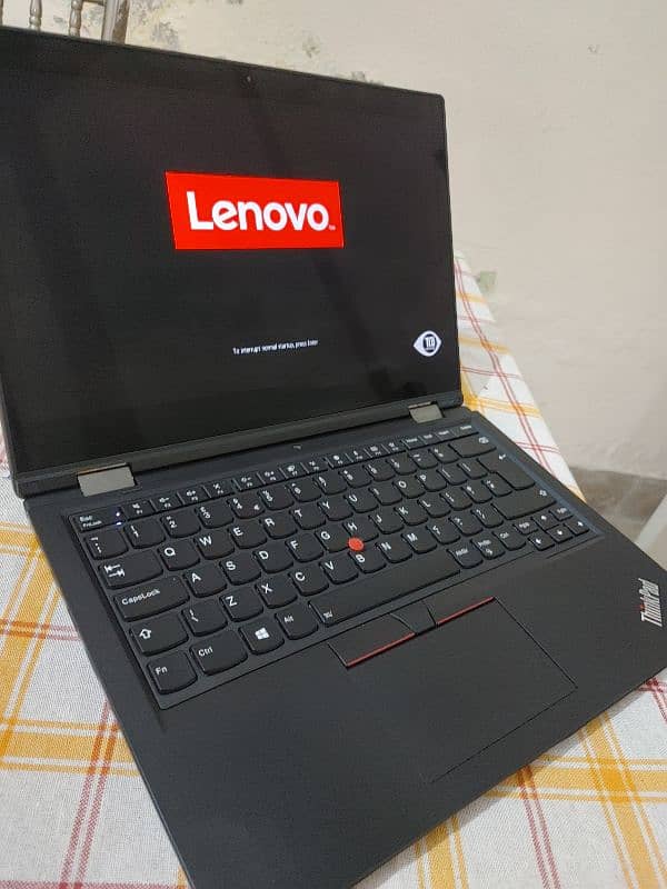 Lenovo yoga L390 Touch 2