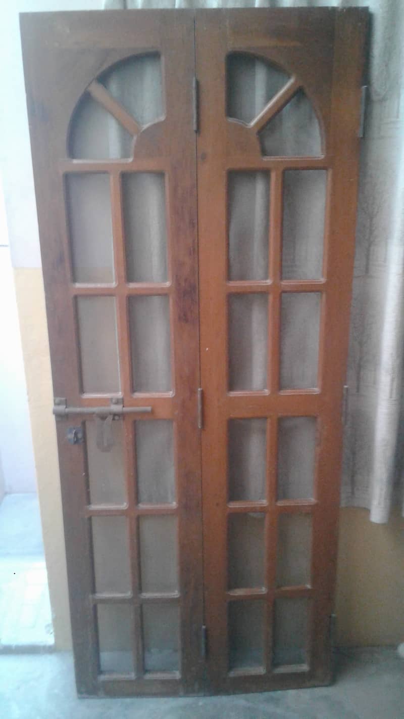 Diyar wood net folding door 1