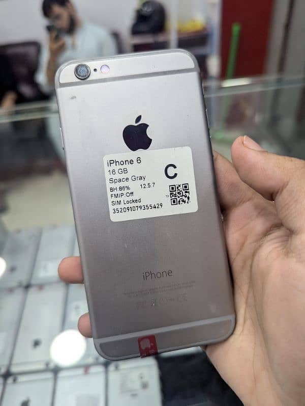 iphone 6 and and iphone  6plus  Whatsapp 03338660982 3