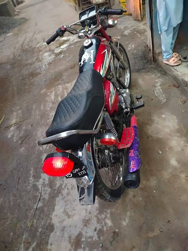 Honda 125 all okay koi issue ni modal   16 ki number palet lagi 2