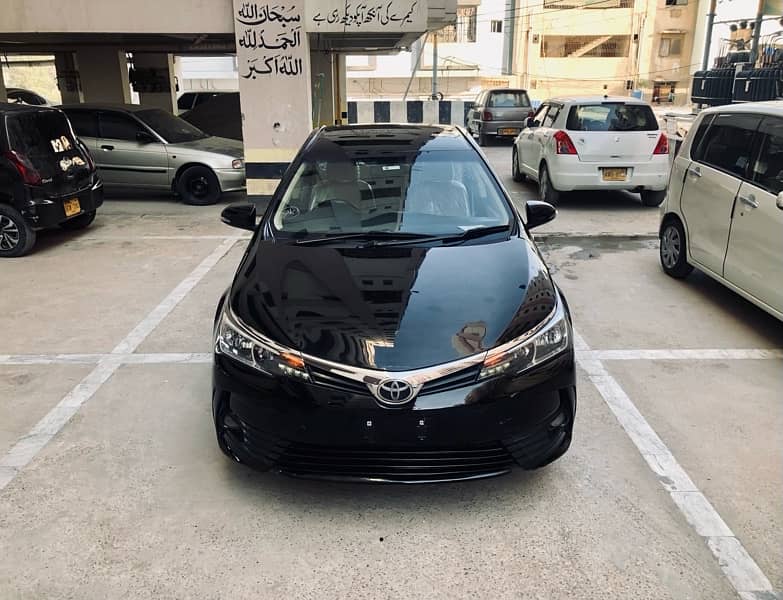 Toyota Corolla Altis CVT-I 2017-18 3