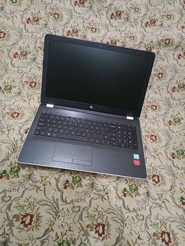 Hp C-i5-7th Gen 8GB RAM 128GB SSD+512GB HHD Radeon 2GB Graphics Card 7