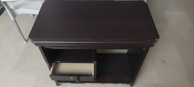 Computer Table For Sale 2