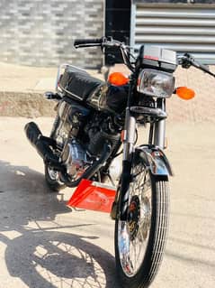 Honda cg 125 2023 model black color