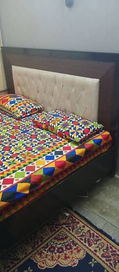 king size bed