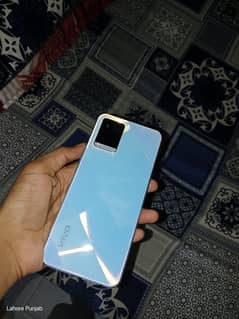 urgent for sale without box only phone with charger