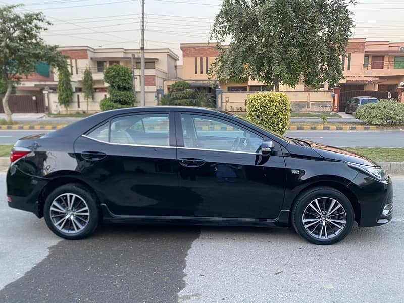 Toyota Corolla Altis 2018 3