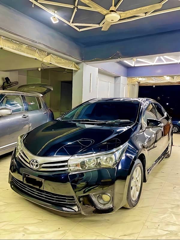 Toyota Altis Grande 2014 black 2