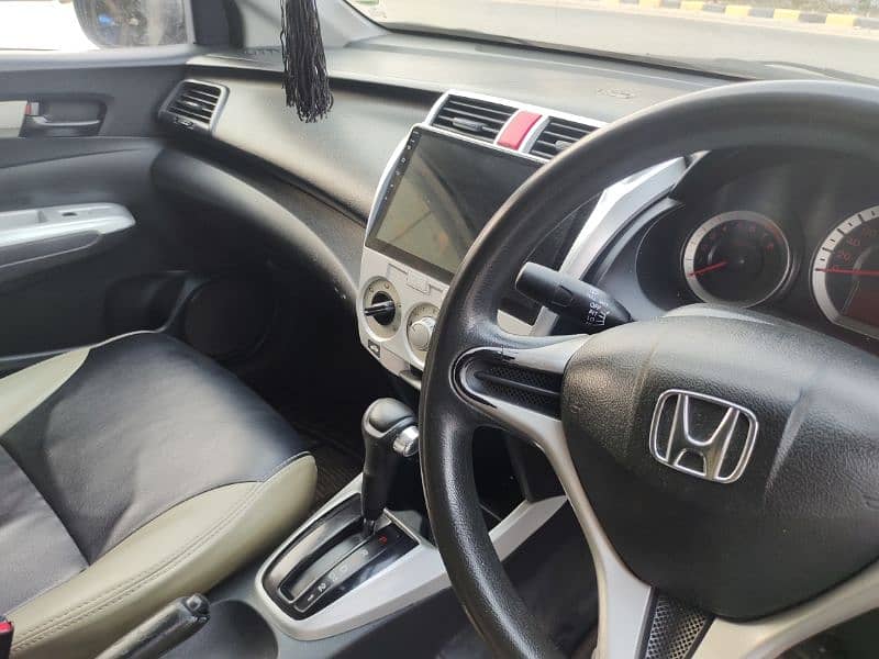 Honda City IVTEC 2011 Automatic  transmission 9