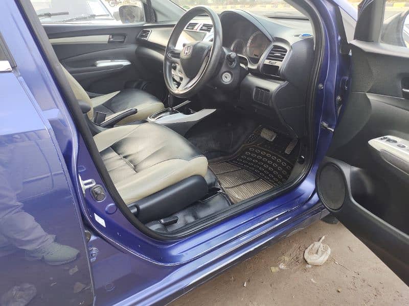 Honda City IVTEC 2011 Automatic  transmission 11