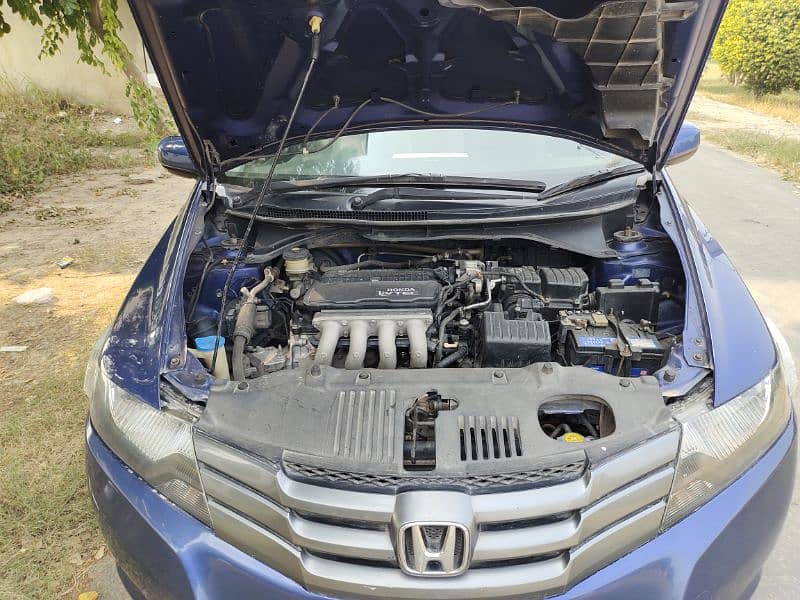 Honda City IVTEC 2011 Automatic  transmission 14