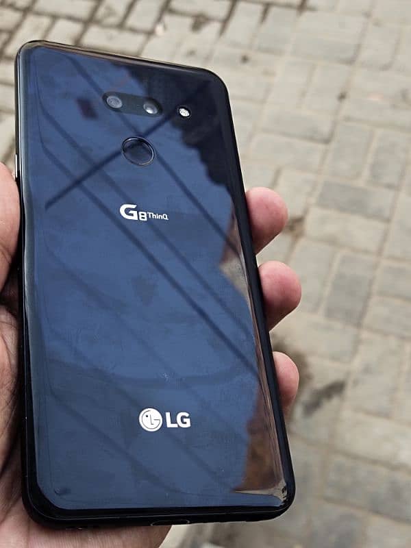 LG G8 THING EXCHANGE POSSIBLE 3