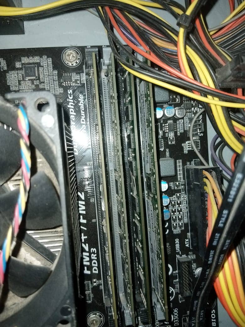 GAMMMING PC FOR SALE 6