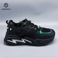 women athletic shoes