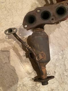 Vitz 2010 model catalyic converter