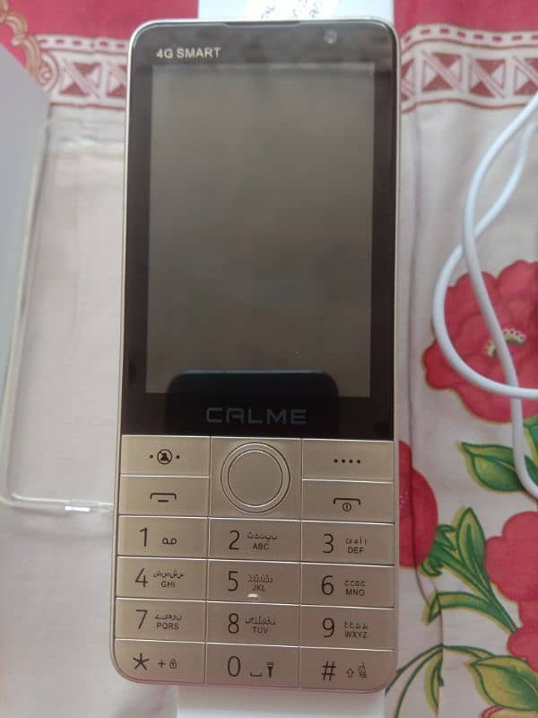 Calme 4g smart . touch and type . 0306 5166011 . 2