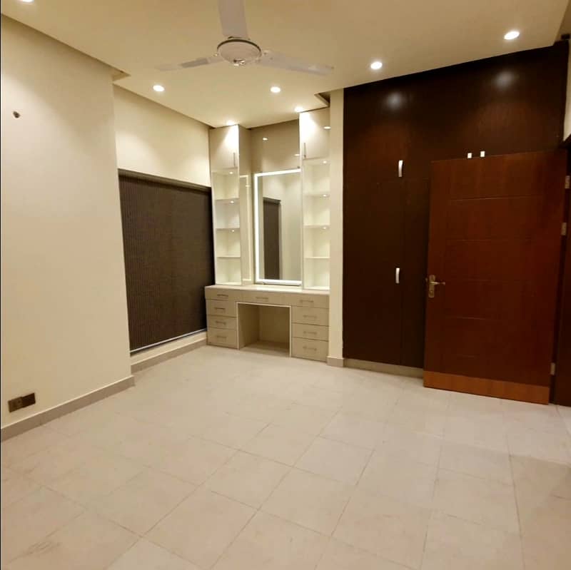 West Open 3 Bed Beautiful Villa Like Brand New Near Main Bahria Enterance 4