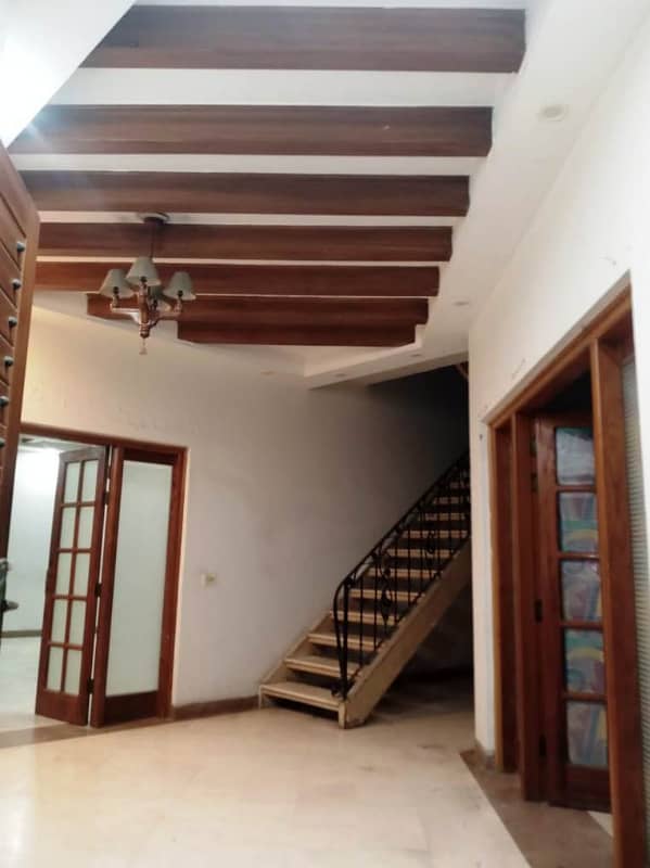 01 Kanal Beautifull House Available For Rent in DHA Lahore Cantt 0