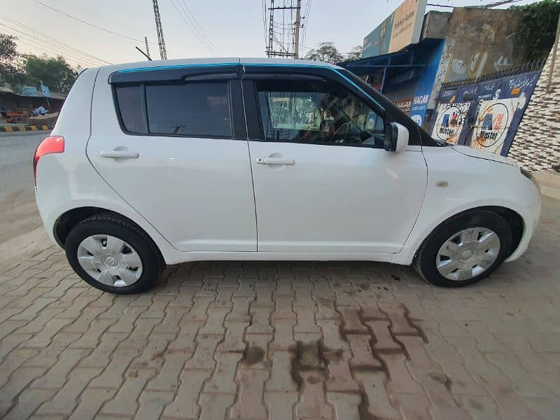 Suzuki Swift 2013 in brand new condition Urgently sale 6