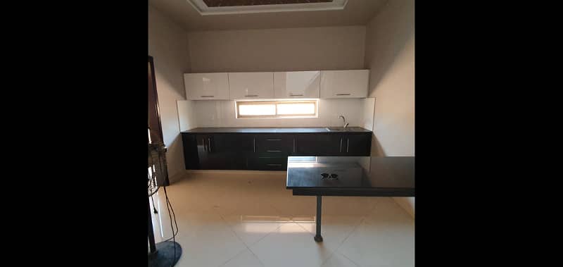 Simple Yet Modern Villa Having Very Huge Kitchen For Single Family Big Size 4 Beds Prime Location 4