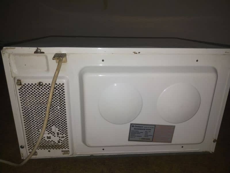 Dawlance microwave oven 4