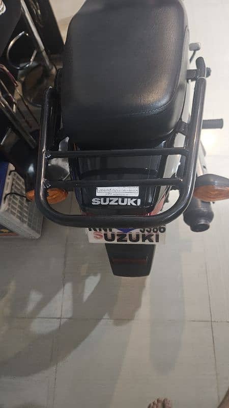 Suzuki gd110 7