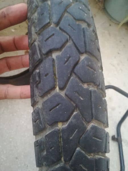 tyres fare 6ply for 100 and 125(size 18No) 6