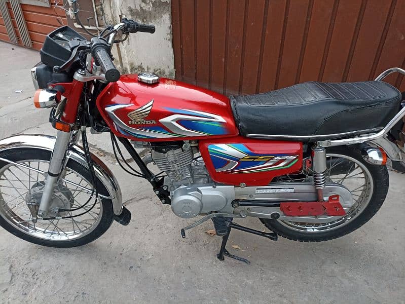 2022 model Honda 125 03229789655 3