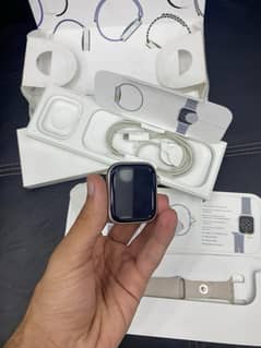 APPLE WATCH SERIES 9 (45MM) ( COMPLETE BOX ) ( UNDER APPLE WARRANTY )