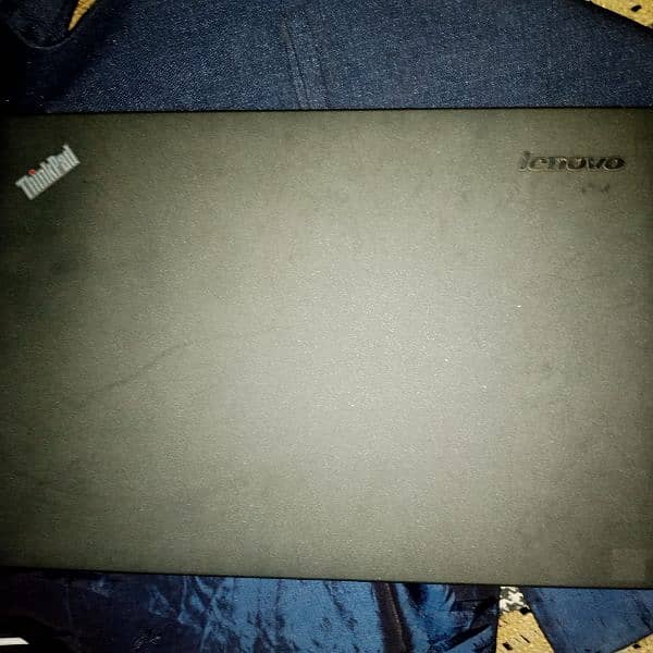 Lenovo Thinkpad T440 for sale i5 4th generation 8 gb ram and 128gb SSD 5