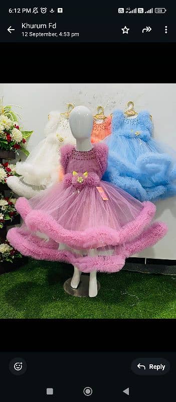 Barbie frock size 1 year se lekar 12 year size maujud hai 1