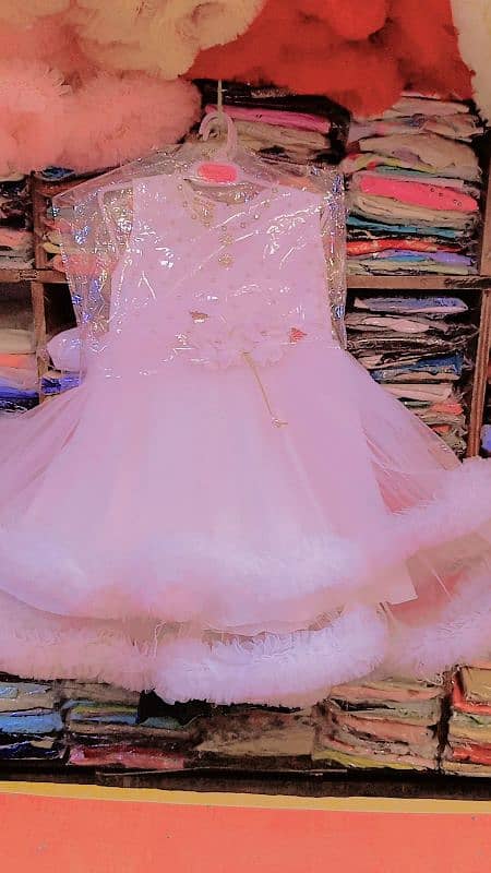 Barbie frock size 1 year se lekar 12 year size maujud hai 2