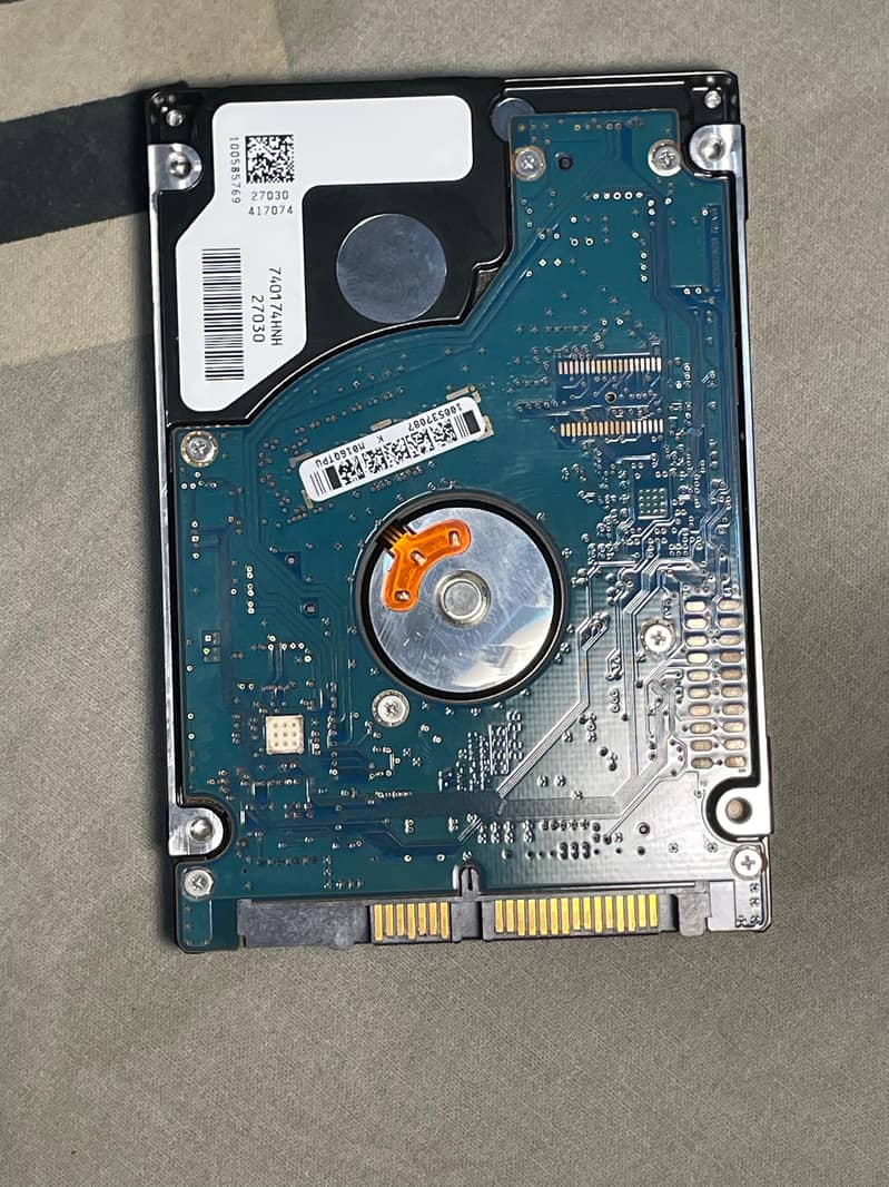 Seagate HARD DRIVE (500GB) 2