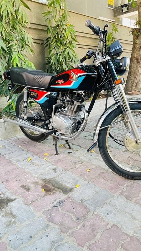 Honda 125 just like new 3