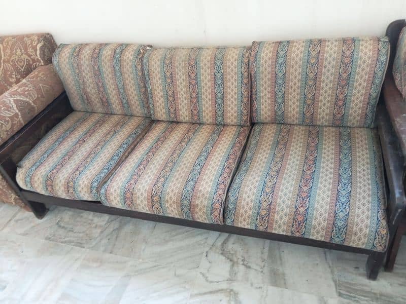 4 seater sofa 1