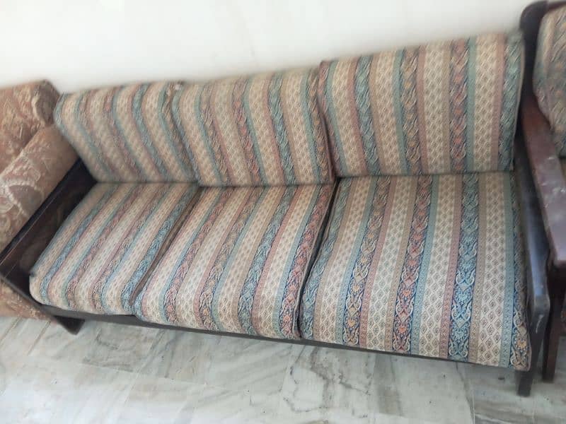 4 seater sofa 2