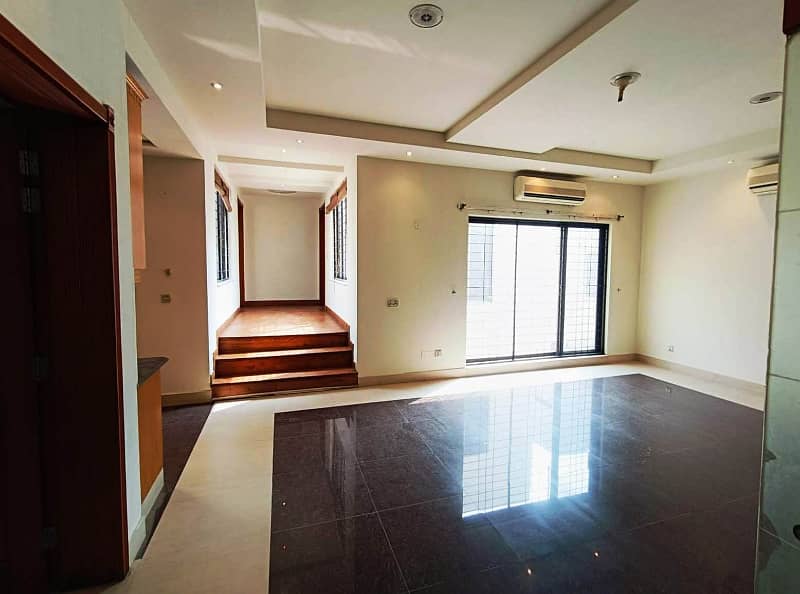 01 Kanal Beautifull House Available For rent in DHA Lahore Cantt 12