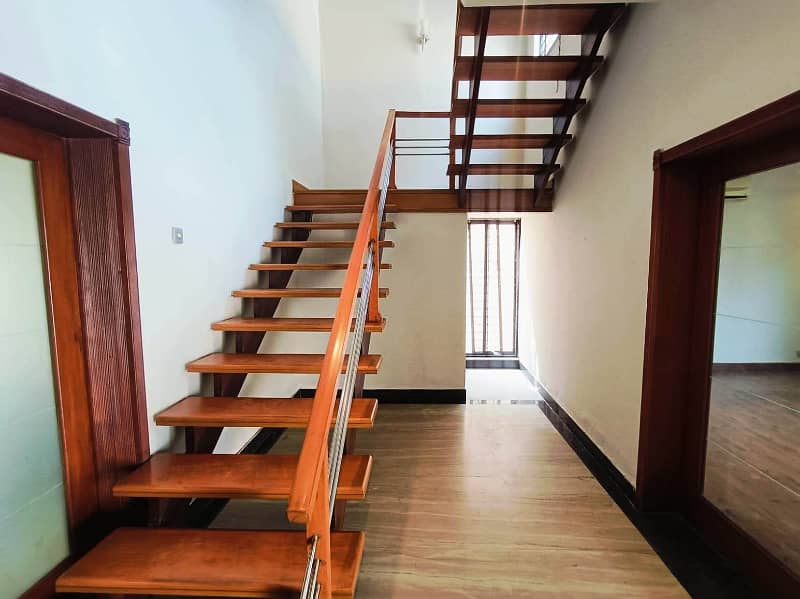 01 Kanal Beautifull House Available For rent in DHA Lahore Cantt 29