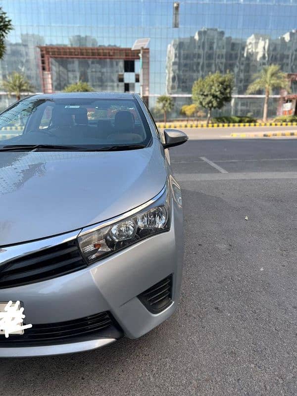 Toyota Corolla GLI 2016 in out class condition for sale in ISLAMABAD 13