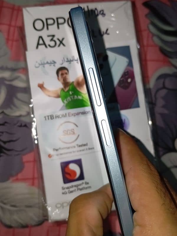 Oppo A3X  Ram 4 GB Storage 128 GB 4