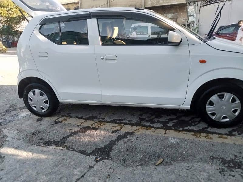 Suzuki Alto 2020 3