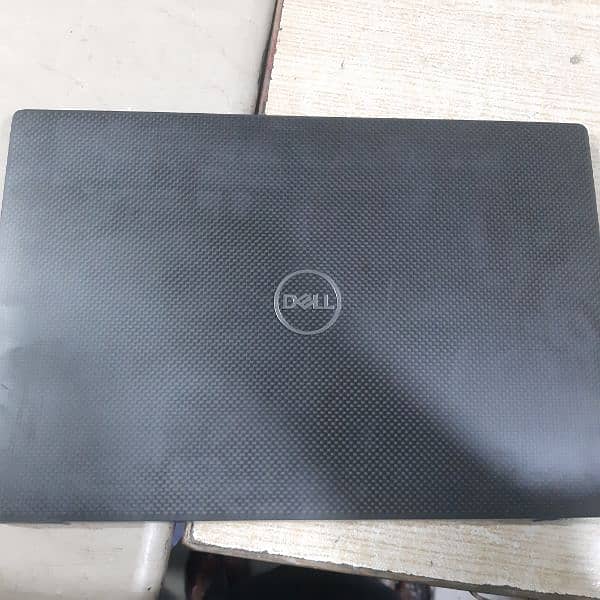 dell 5300 i5 8th genration 3