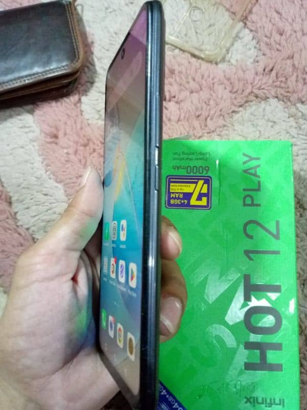 Infinix Hot 12 play 7 gb. 64gb 1