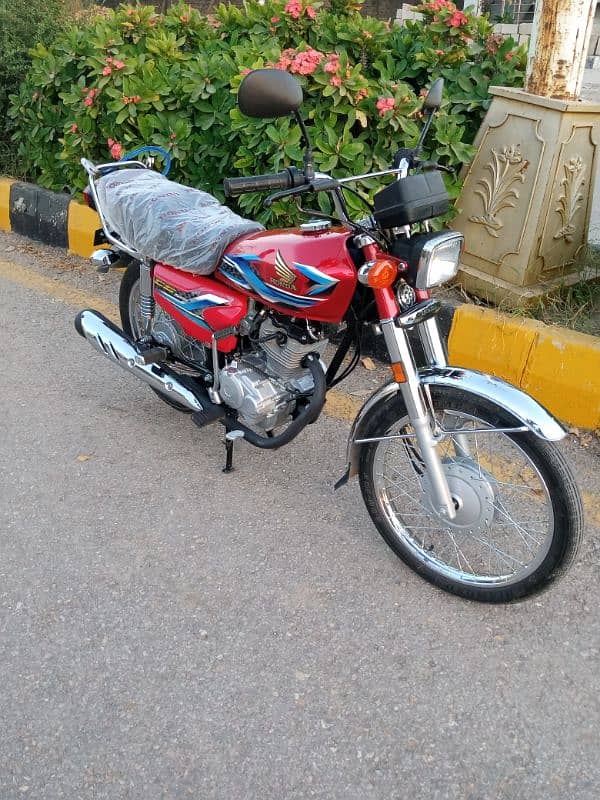 Honda cg125 2024  red color for sale 2