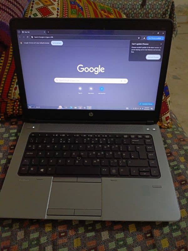 hp laptop. core i5. CPU 2.70GHz. RAM 8 GB. ROM 256 SSD. 0